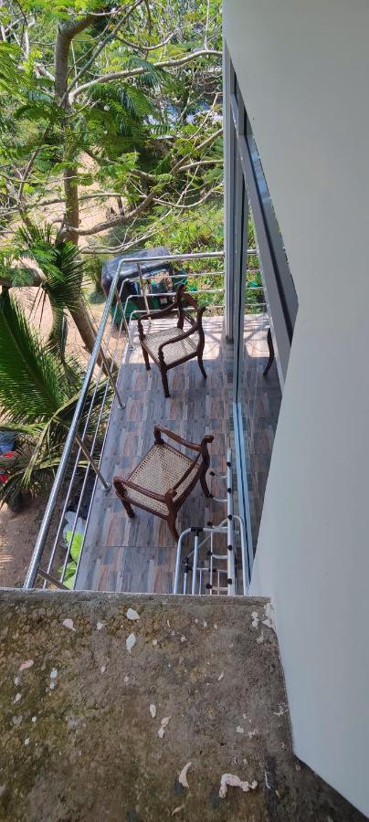 Jungle Beach Restaurant And Hotel-Jbr Galle Esterno foto
